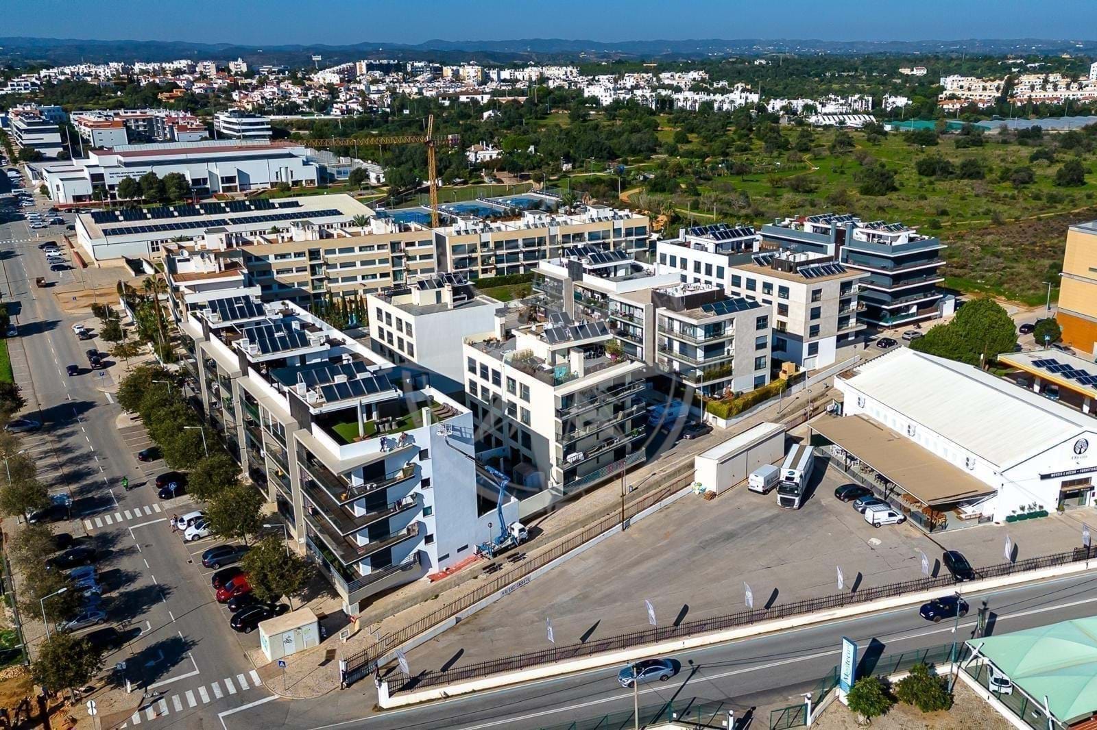 O que os compradores aprendem sobre estacionamento após visitar um imóvel no centro de Tavira