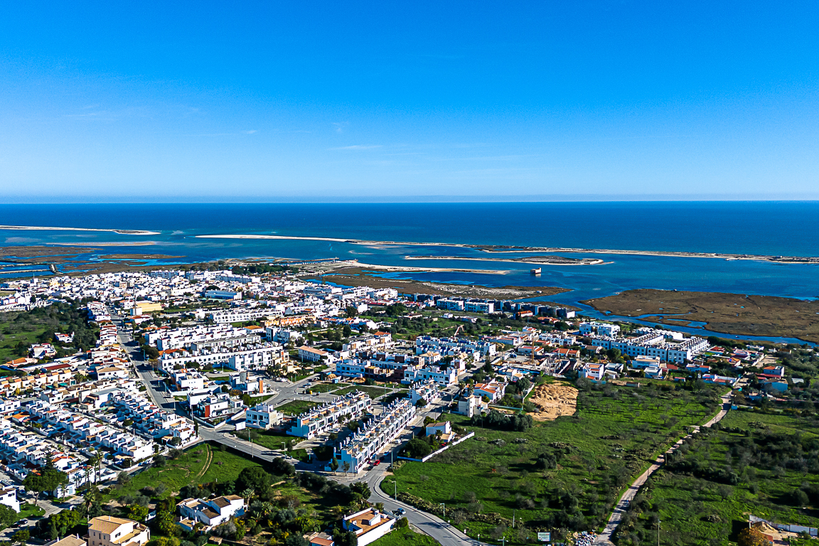 How Tavira Property Values Compare to the Western Algarve for Buyers in 2026